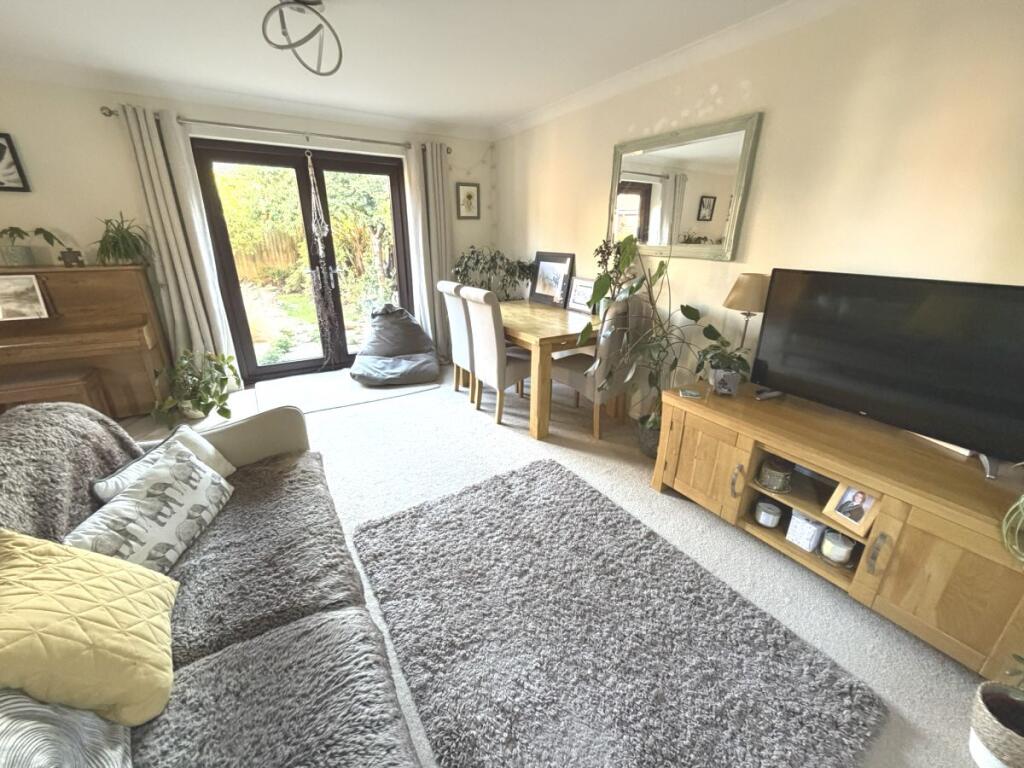 Paulsgrove: Orton Wistow photo 2