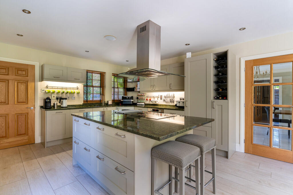 House in Reading - View 4