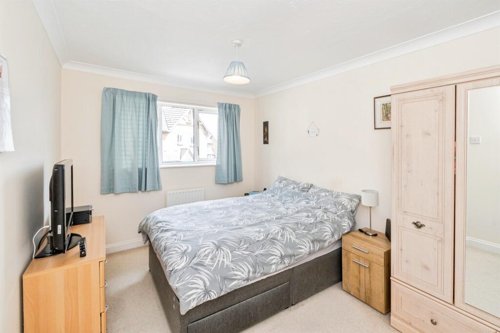 House in Eastleigh, Fair Oak and Horton Heath - View 5