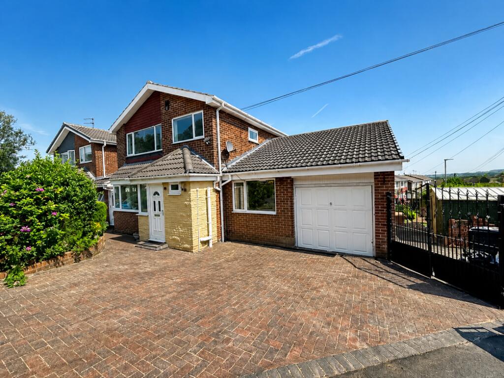 Main image of property: Framwellgate Moor, DH1