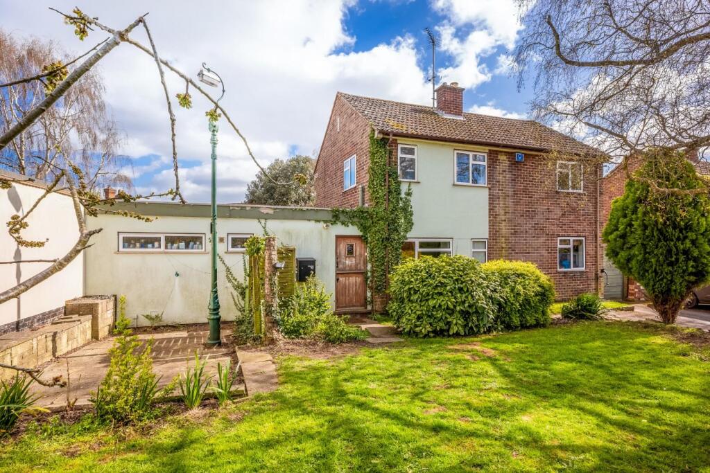 Main image of property: Church Road, Snitterfield, Stratford-upon-Avon