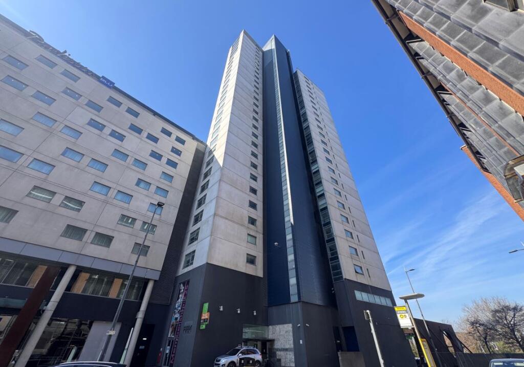 Main image of property: Apartment 1001 Beetham Tower, 111 Old Hall Street, Liverpool, Merseyside, L3 9BE
