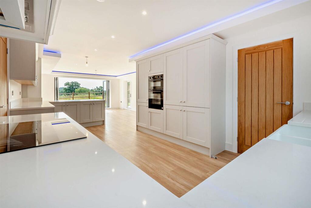 Additional image 15 of 2, Wells Cottage, Wootton Wawen, B95