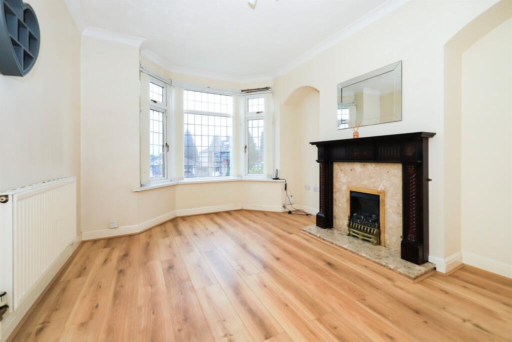 House in Wolverhampton, West Midlands - View 3