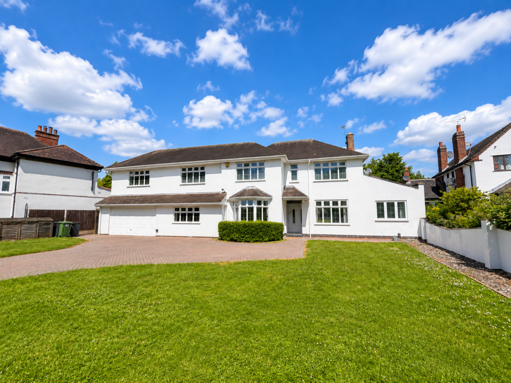 Main image of property: Hinckley Road, Nuneaton