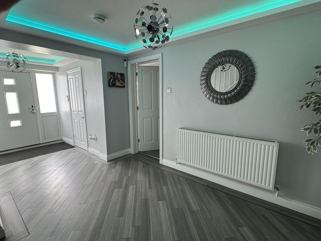 House in Newcastle upon Tyne - View 3