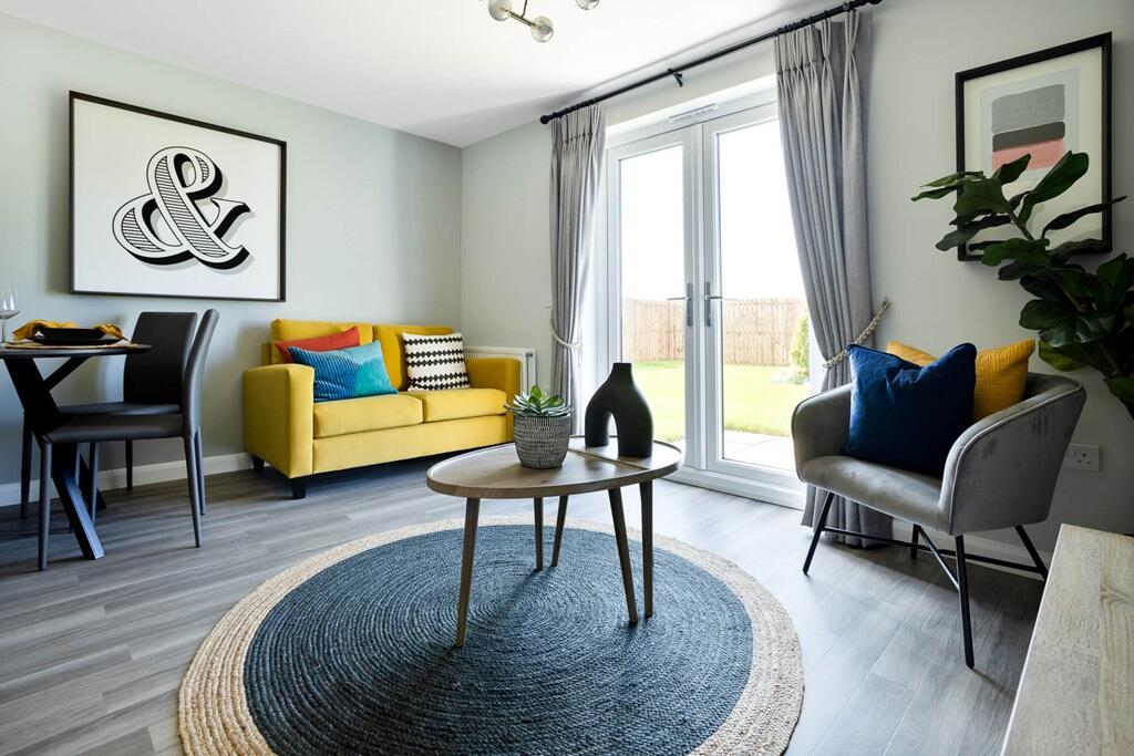 House in Coatbridge, Glenboig - More