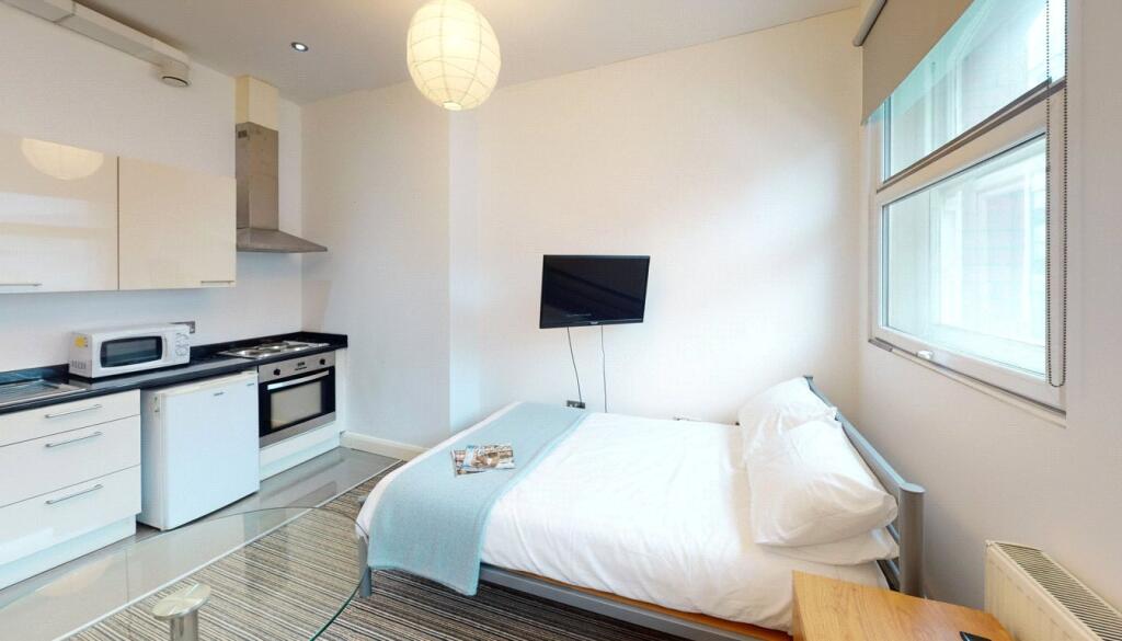 Carlton Chambers S15, Studio 15 (Third Floor), City Centre, BS1