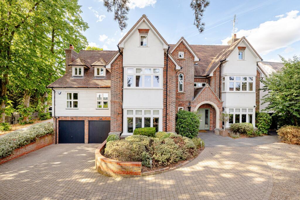 Main image of property: Thorn Grove, Bishop's Stortford, Hertfordshire, CM23