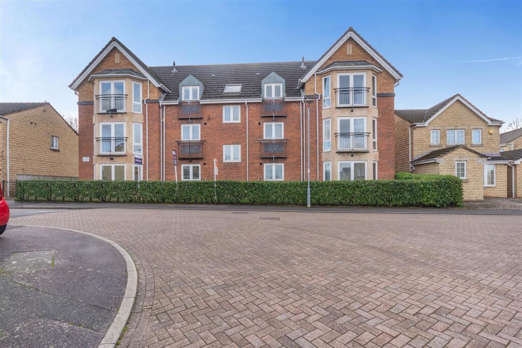 Main image of property: Kings Stand, Mansfield