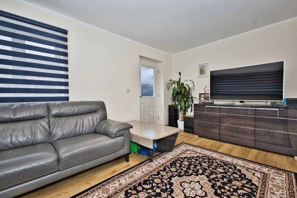 Additional image 6 of Kite Place, Brympton, Yeovil