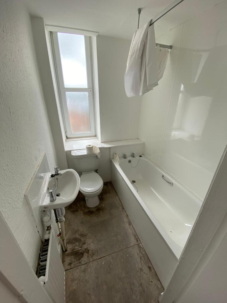 Apartment in Edinburgh, Bingham, Craigmillar - View 5