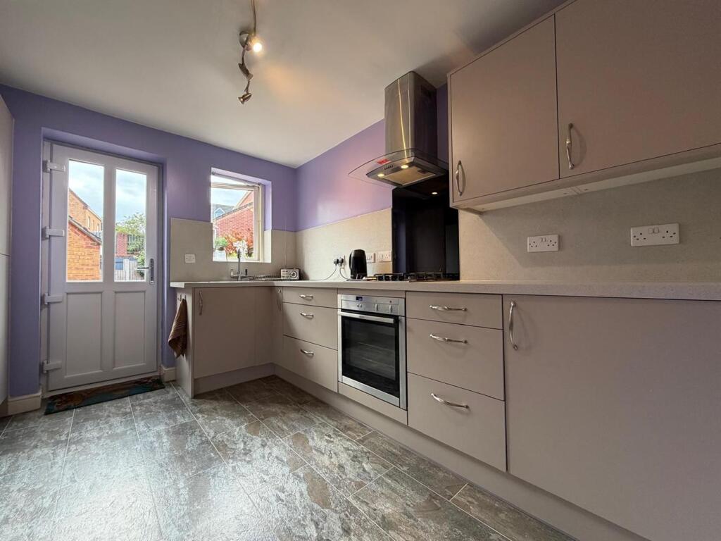House in Sandwell, West Midlands - View 4