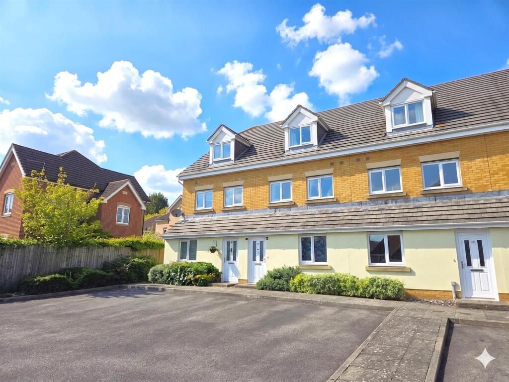 Main image of property: Titchfield Grange, Titchfield Common