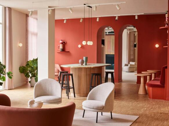 Lounge.jpg