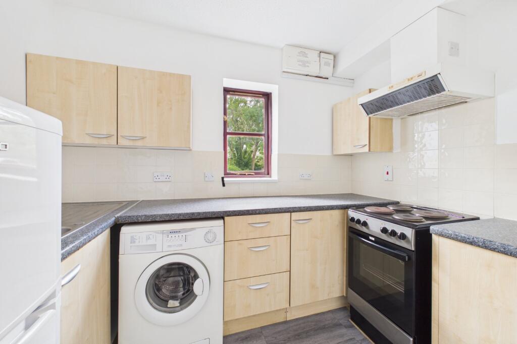 House in Reading - View 5