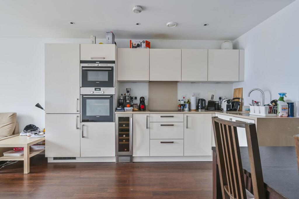 Main image of property: Holloway  Arsenal, Holloway, London, N7