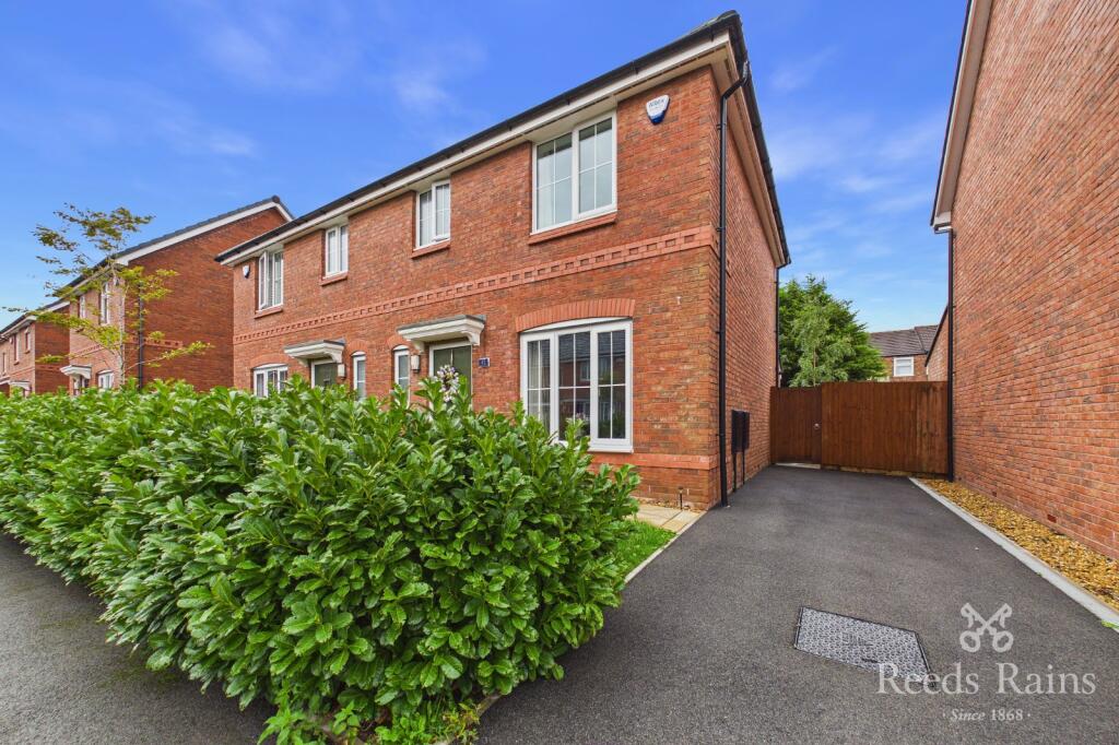 Main image of property: Grassendale, St. Helens, Merseyside, WA9