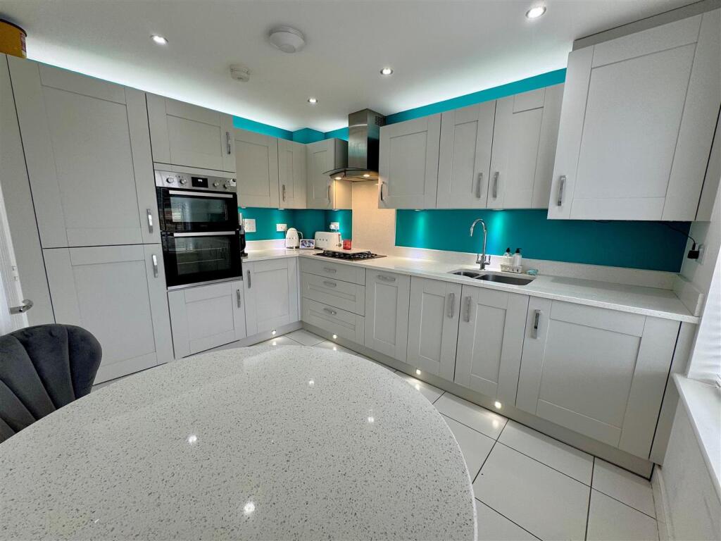 House in Portsmouth - View 5