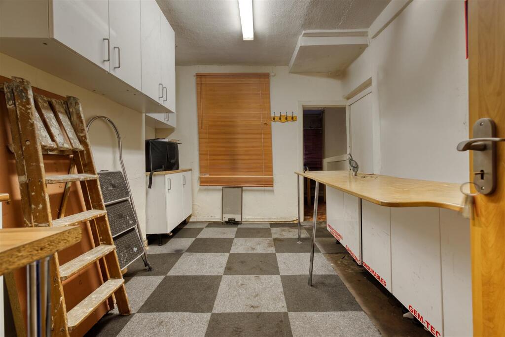 Back room 1