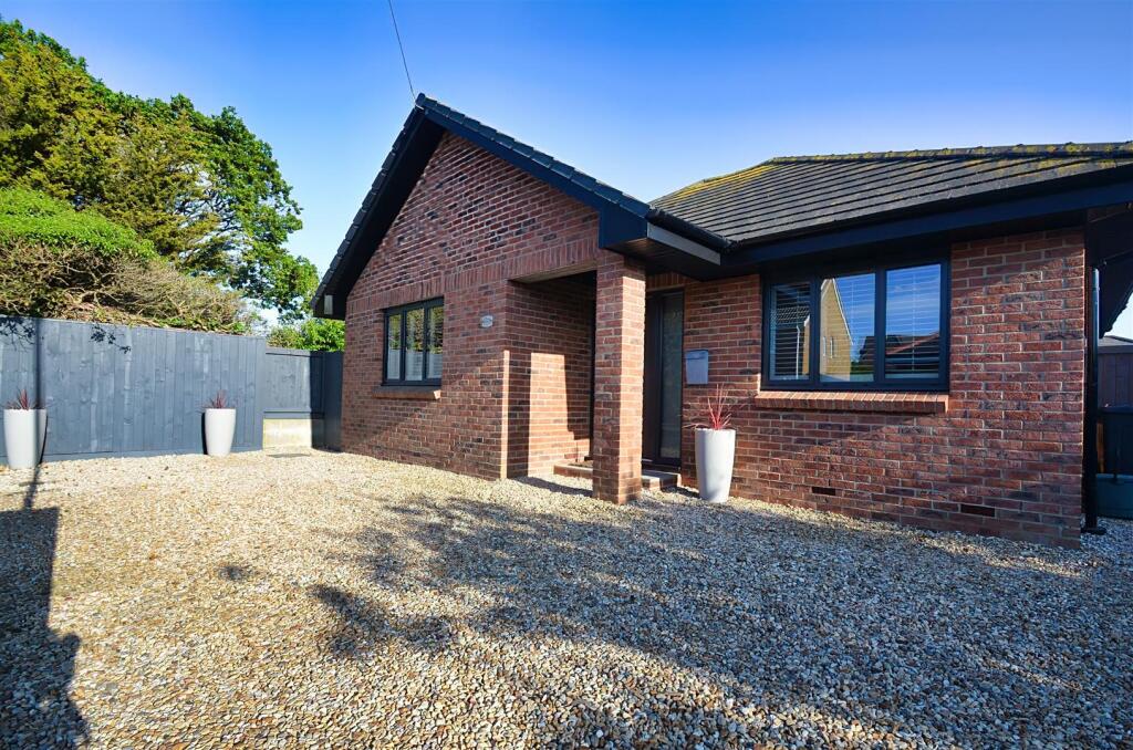Main image of property: ELMFIELD, RYDE