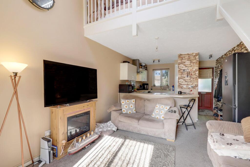 House in Rushcliffe, Nottinghamshire - View 2
