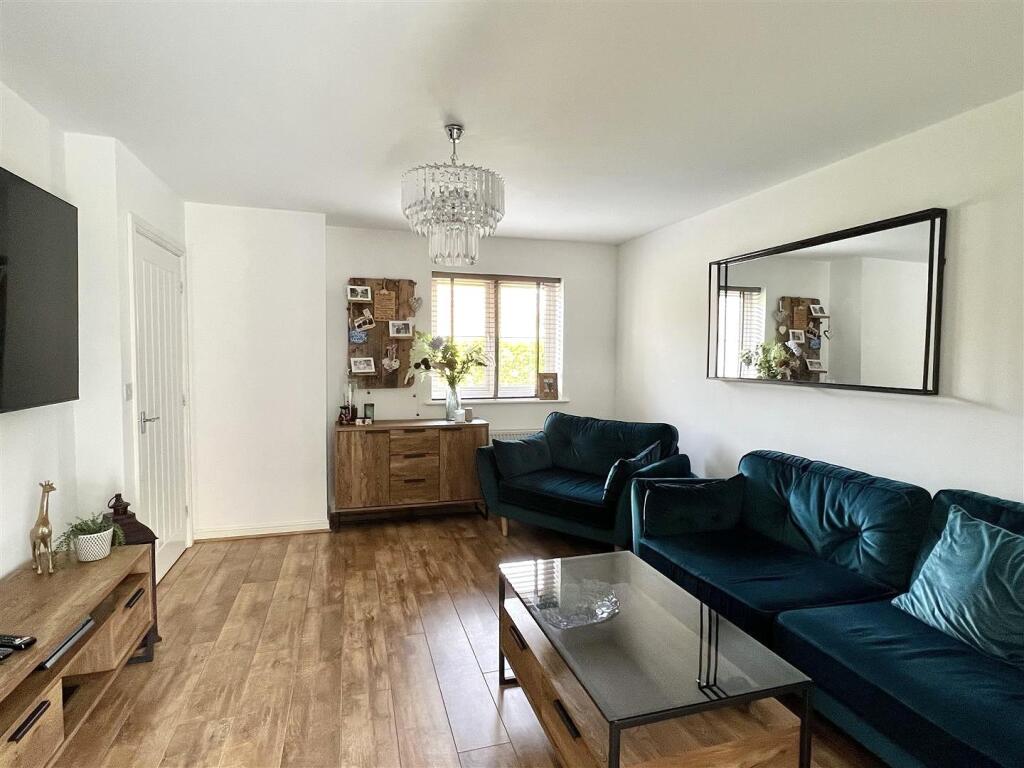 House in Coity - View 4