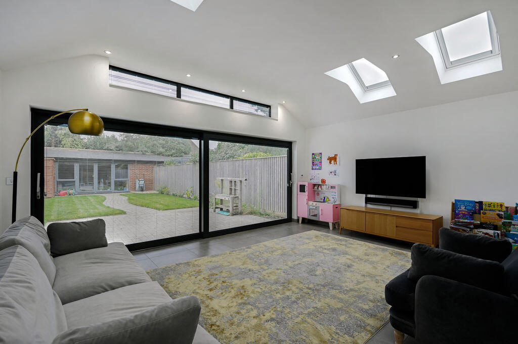 House in Hythe, Orchard Valley - View 3