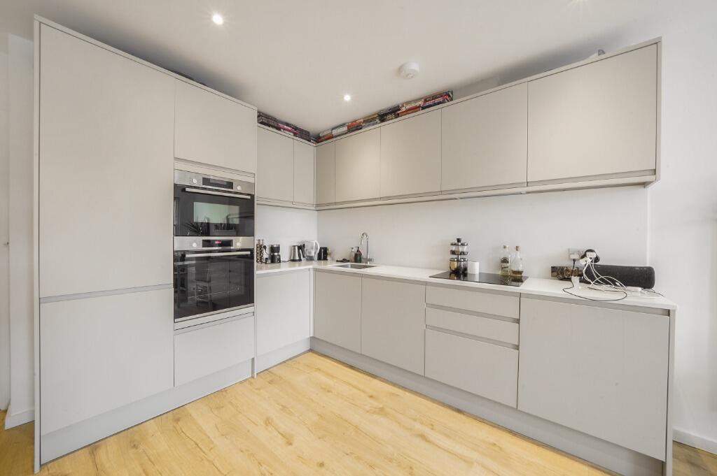 Main image of property: Dunelm Street, London, E1