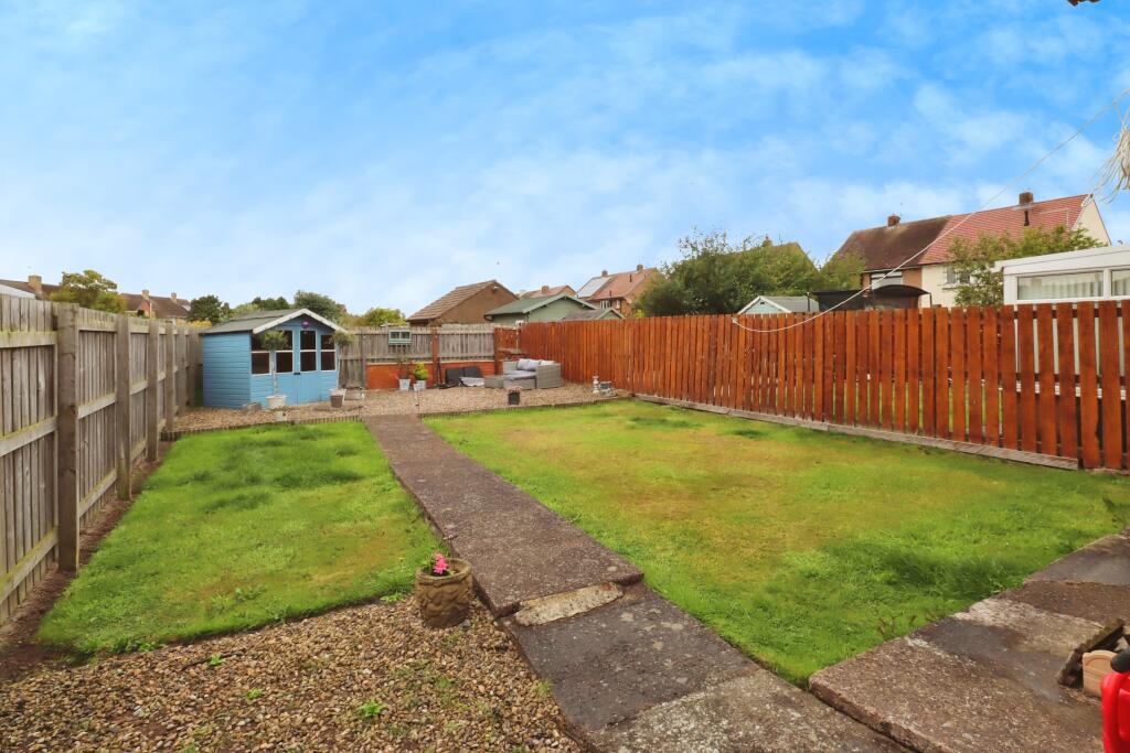 Hollywell Crescent, Amble, Morpeth, NE65 photo 4