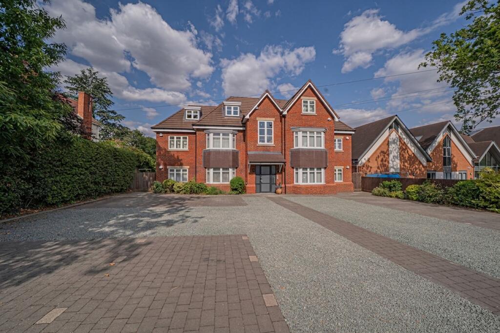 Main image of property: Manor Road, Dorridge, B93