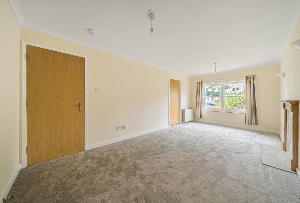Waterford Court, Moorend Park Road, Cheltenham, GL53 photo 3
