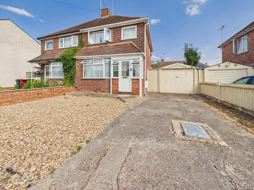 Main image of property: Mill Road, Caversham, RG4 8DP
