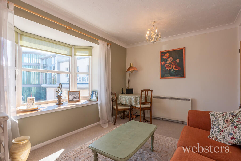 Apartment in Norwich - View 3