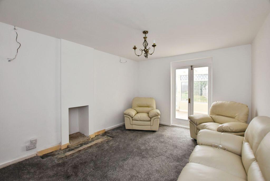 House in Salisbury - View 2