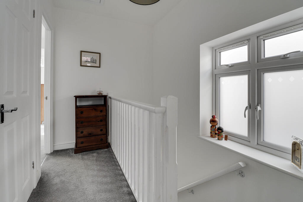 Additional image 9 of Laburnum Grove, Chiswell Green, St Albans, AL2