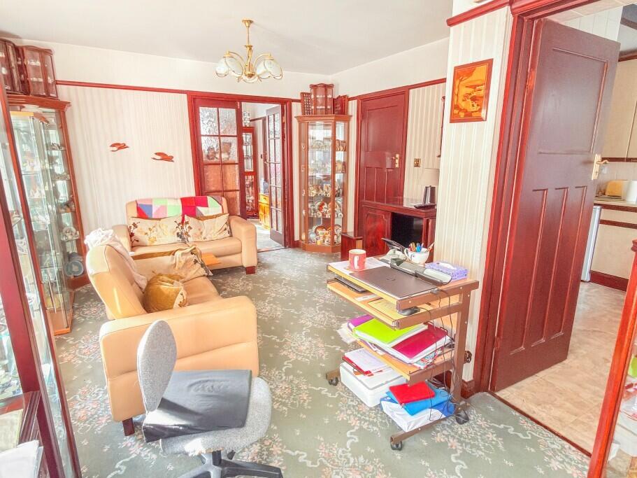 Palmerstone Road, Earley, Reading, Berkshire, RG6 photo 2