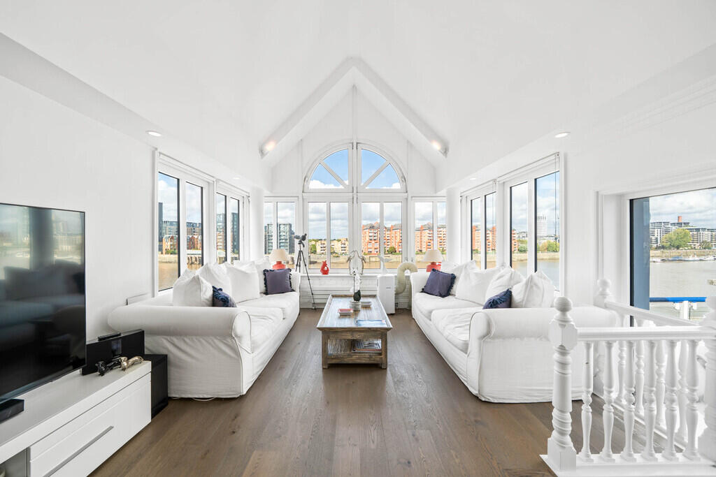 Apartment in London - View 3