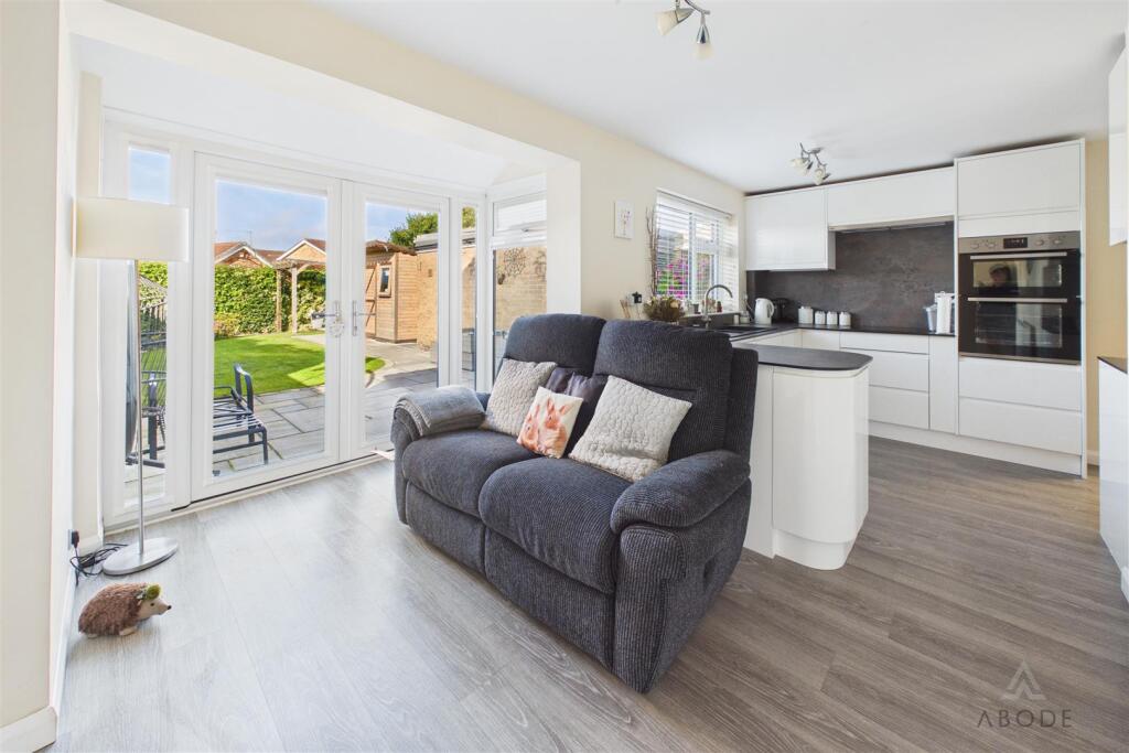 Briarwood Way, Littleover, Derby photo 4
