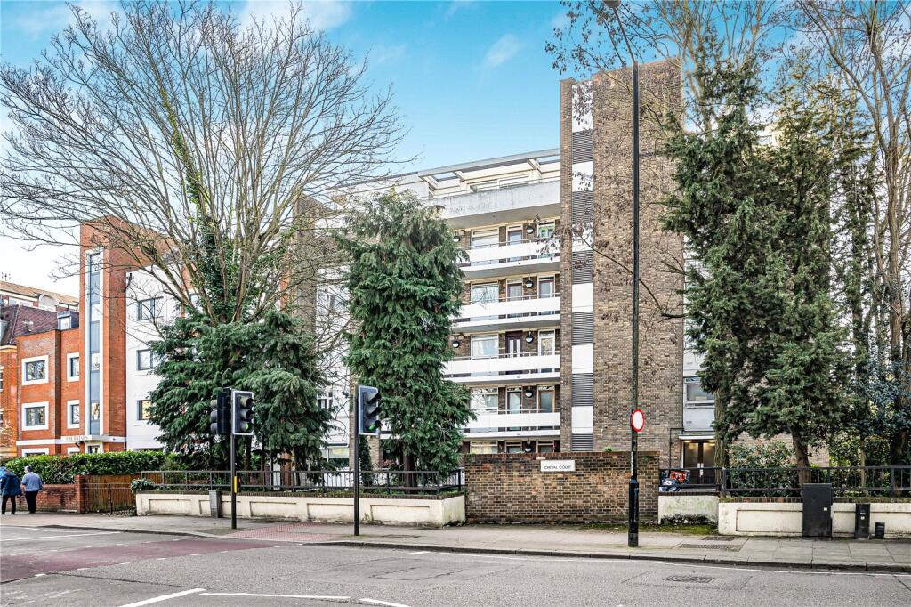 Apartment in London - View 5
