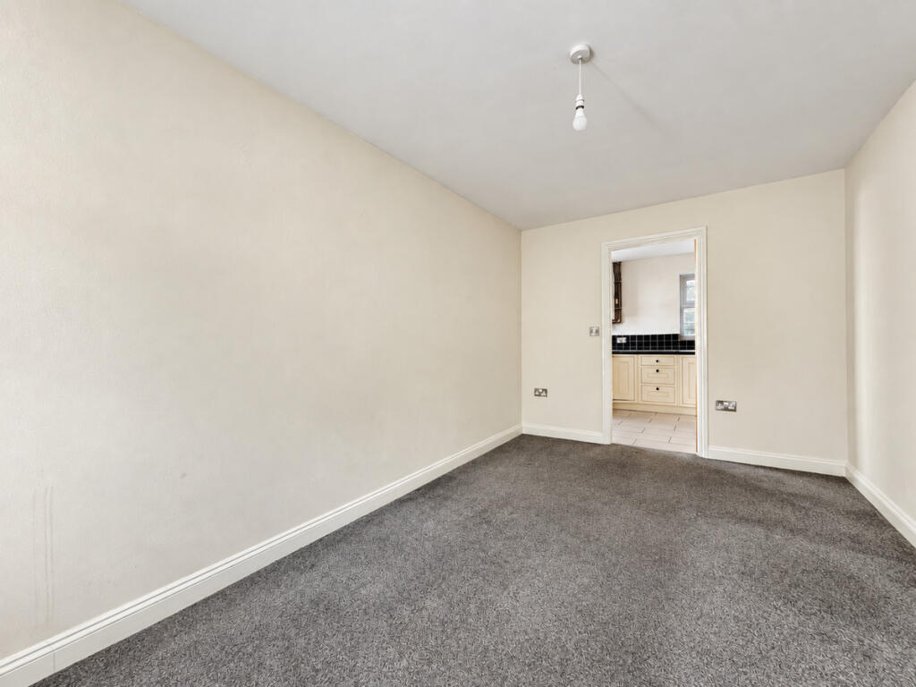 Lower Station Road, Bristol, BS16 photo 3