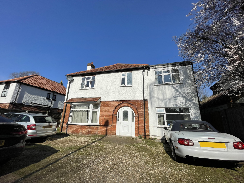 Main image of property: Earlham Road, NORWICH