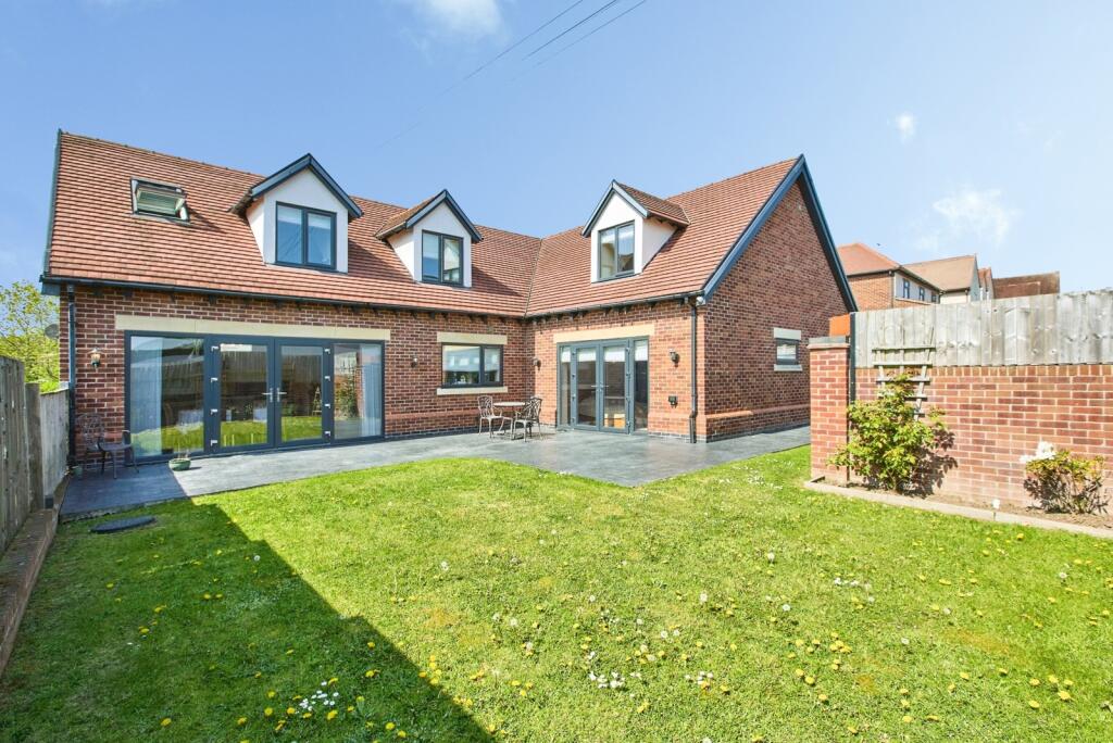 Main image of property: Pastures Hill, Littleover, Derby, Derbyshire, DE23