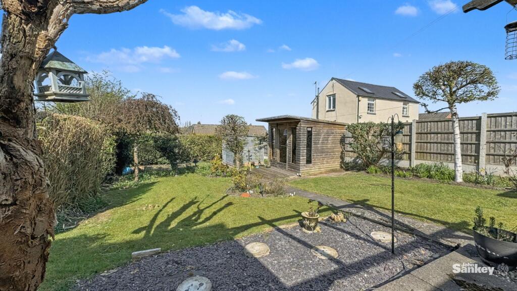 Little Barn Lane, Mansfield, NG18 photo 4