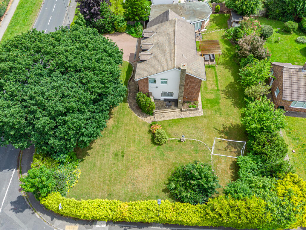 Main image of property: Leeds Road, Selby, YO8
