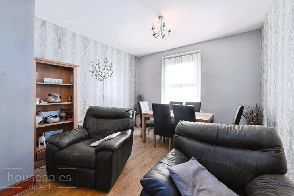 House in Swansea, Llangyndeyrn - View 5