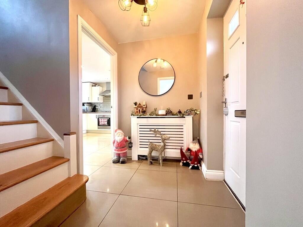 Longford Park Road , Bodicote photo 2