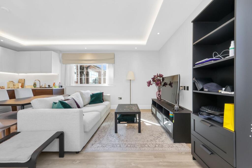 Apartment in London - More