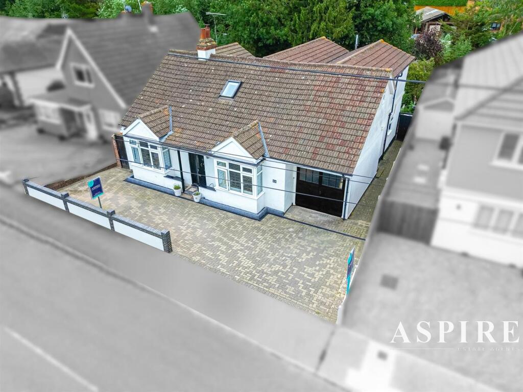 Thundersley Park Road, Benfleet photo 2