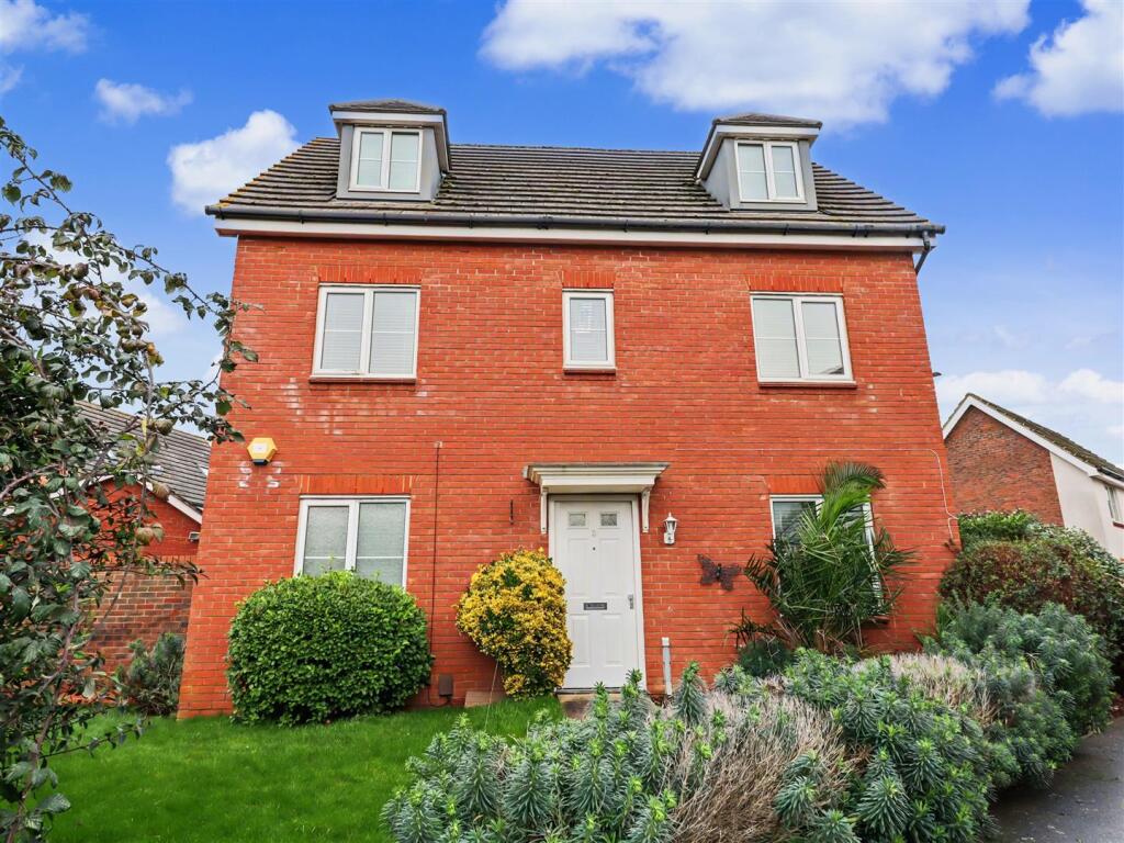 6-bed detached on Pishmire Close, Norwich, £375,000